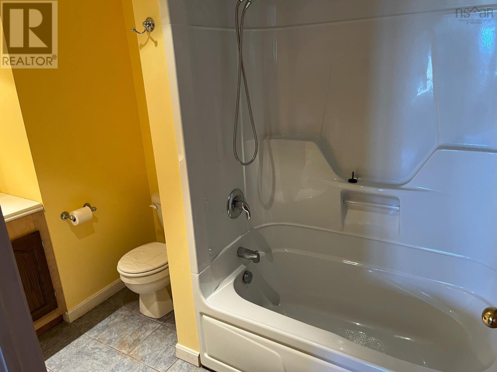 For sale 632 Ross Durkee Road, Sandford, Nova Scotia B5A5K8