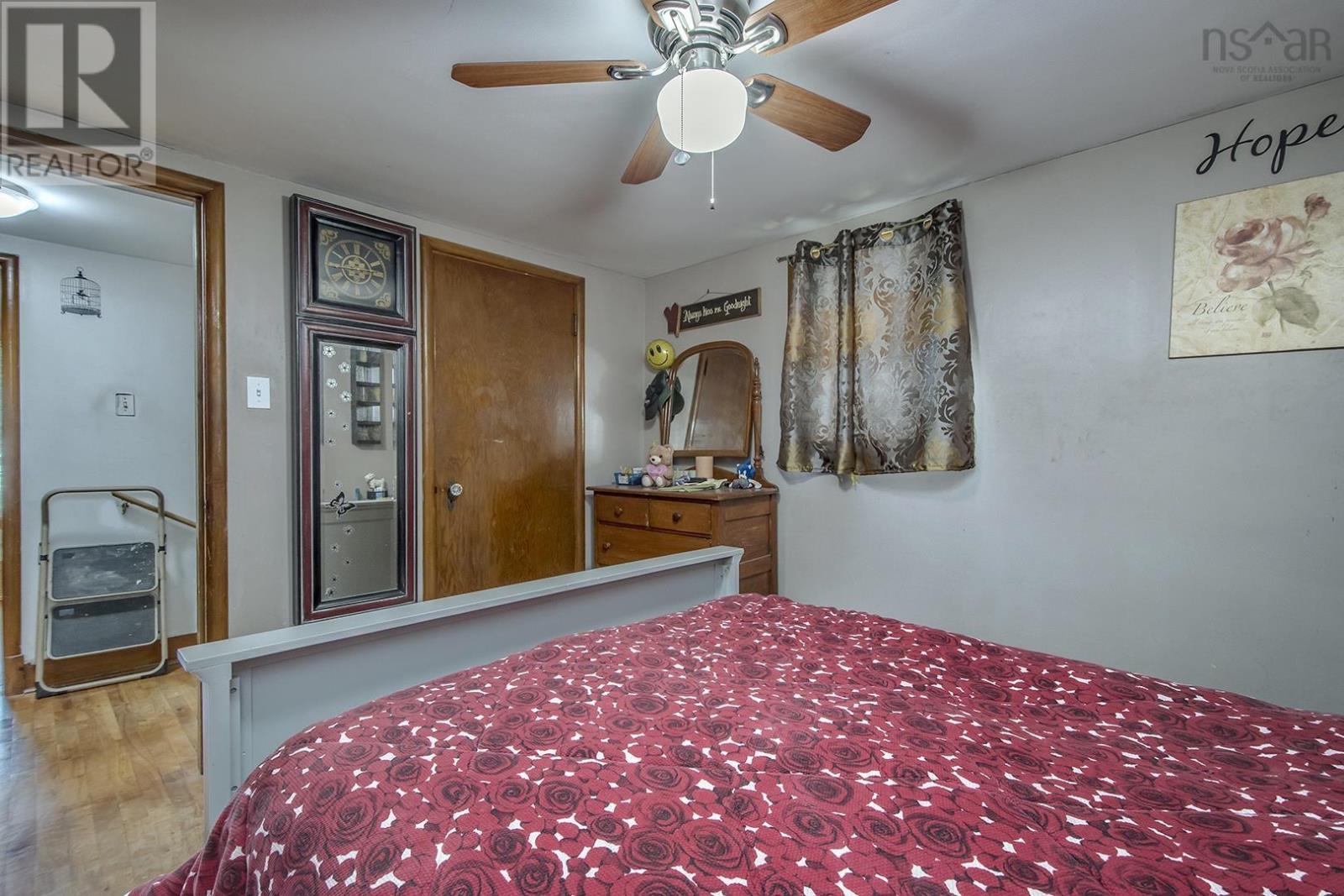 For sale 1687 Hammonds Plains Road, Hammonds Plains, Nova Scotia