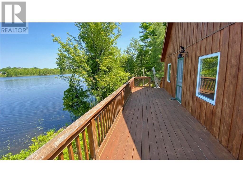 For sale 561 GRACEYS ISLAND, Sharbot Lake, Ontario K0H2P0 1348327