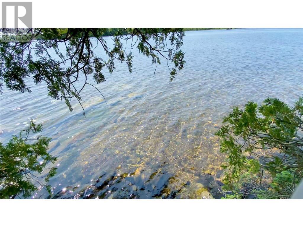 For sale 561 GRACEYS ISLAND, Sharbot Lake, Ontario K0H2P0 1348327 REALTOR.ca