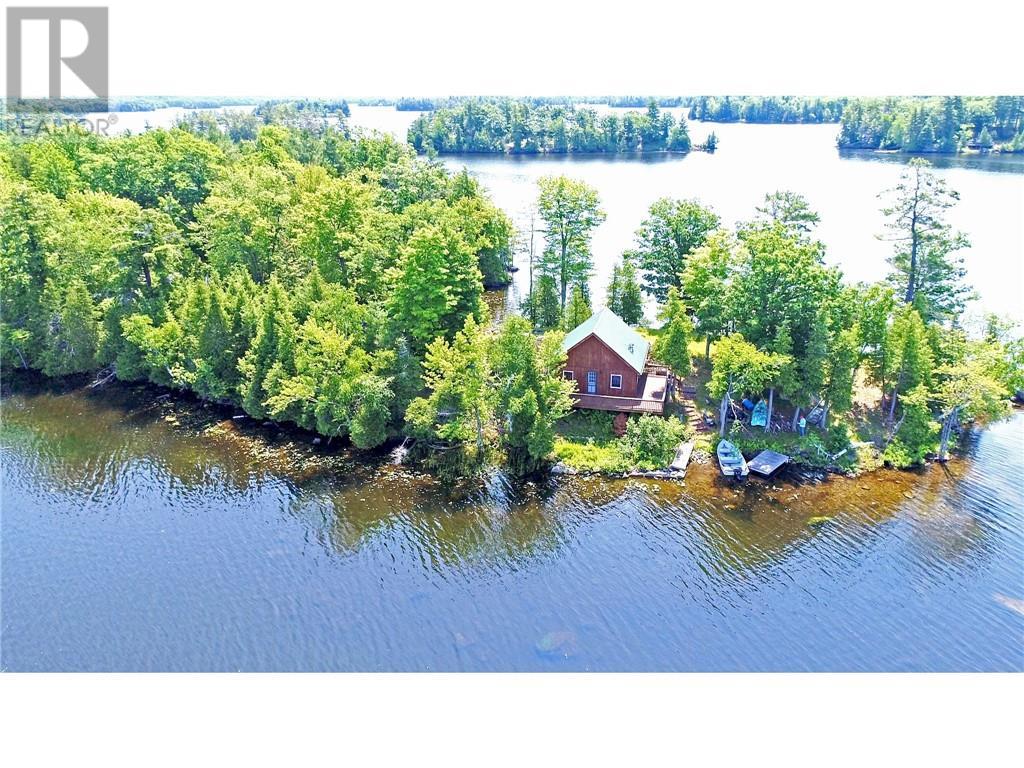 For sale 561 GRACEYS ISLAND, Sharbot Lake, Ontario K0H2P0 1348327