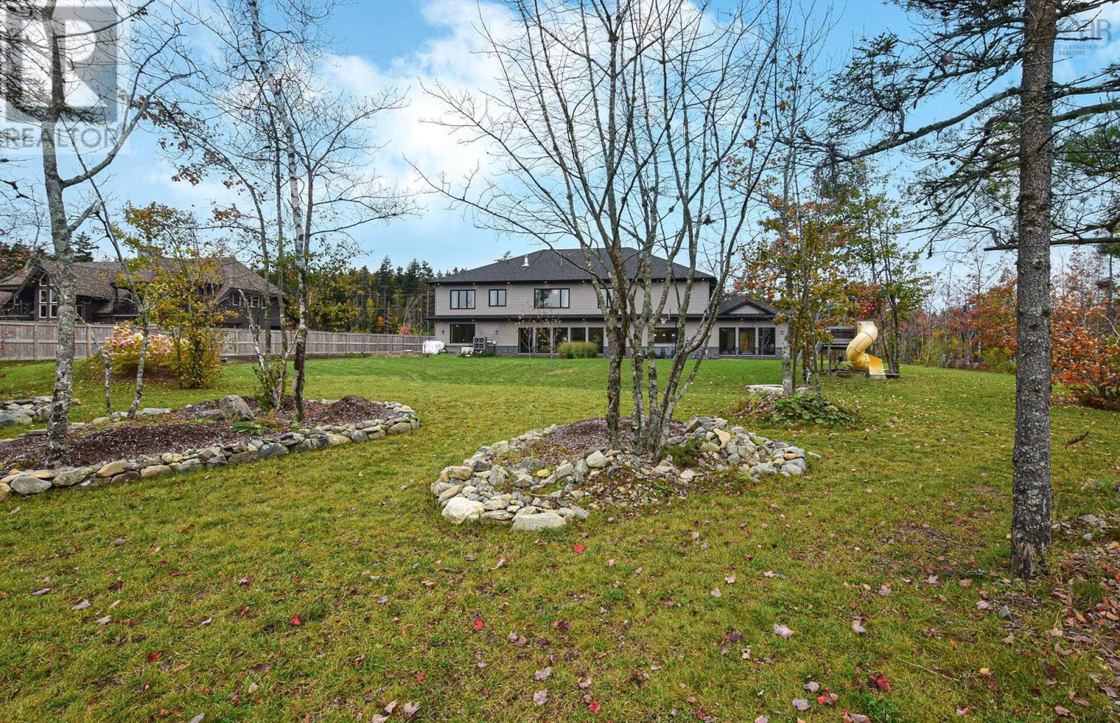 For sale 388 Lochmoor Lane, Lake Loon, Nova Scotia B2W6C8 202310917 REALTOR.ca