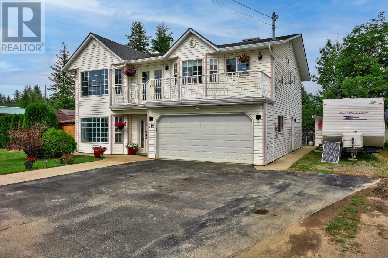 For sale 212 MURTLE ROAD, Clearwater, British Columbia V0E1N1 173882