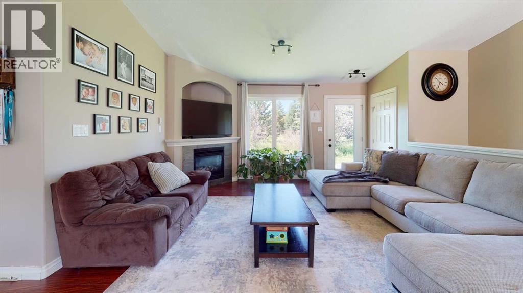 For sale 20, 68165 Campsite Road, Plamondon, Alberta T0A2T0 A1105400