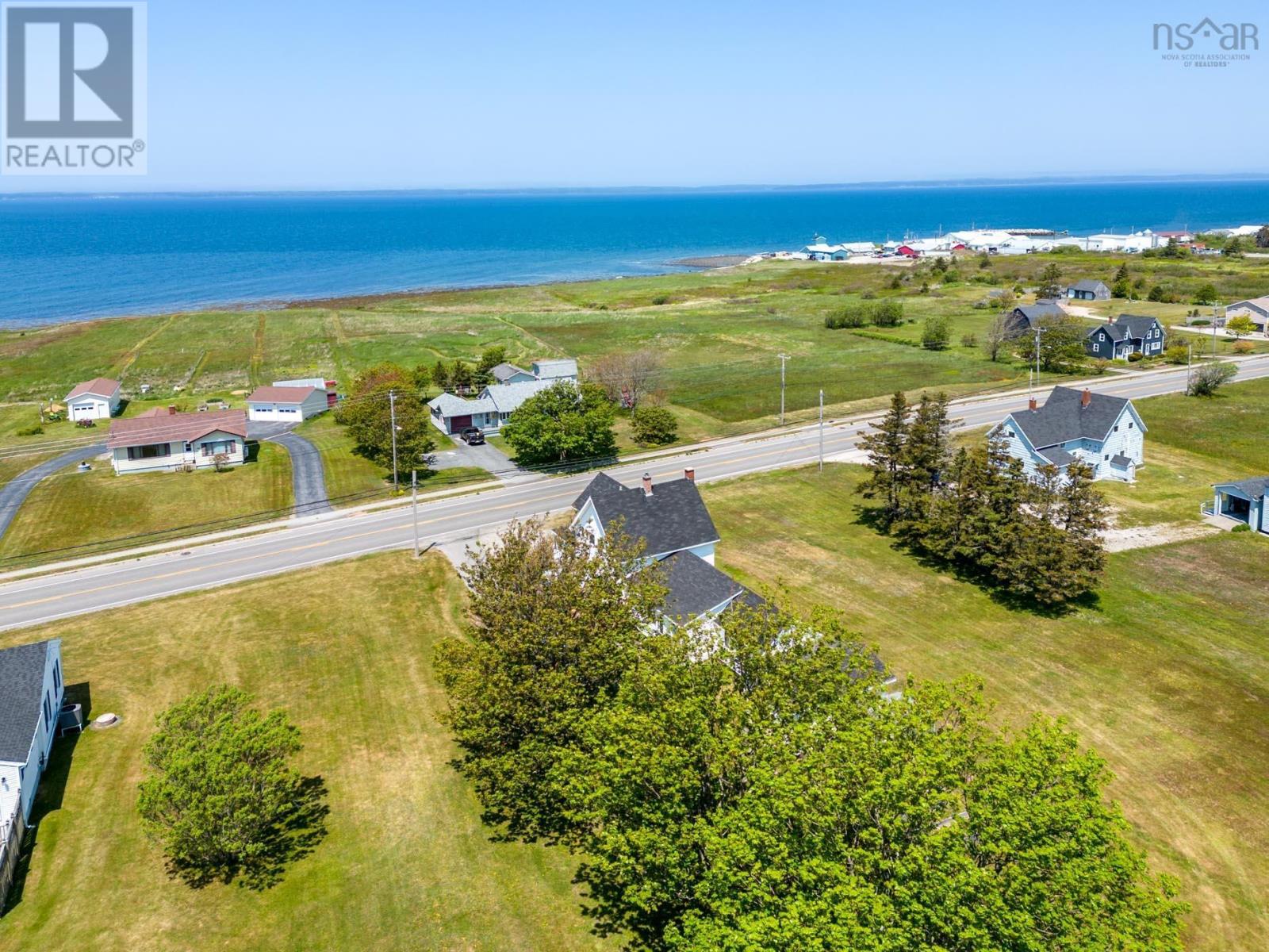 For sale 580 Highway 1, Comeauville, Nova Scotia B0W2Z0 202310890