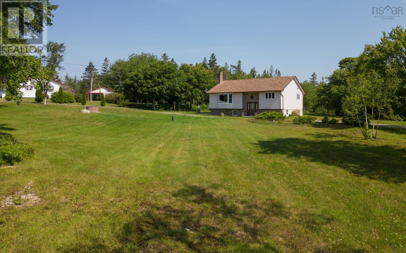For sale 2938 Highway 3, Pubnico, Nova Scotia B0W3S0 202305818