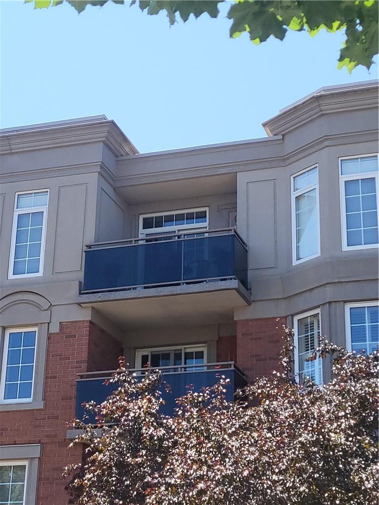 For sale 2300 Parkhaven Boulevard, Unit 407, Oakville, Ontario L6H6V9