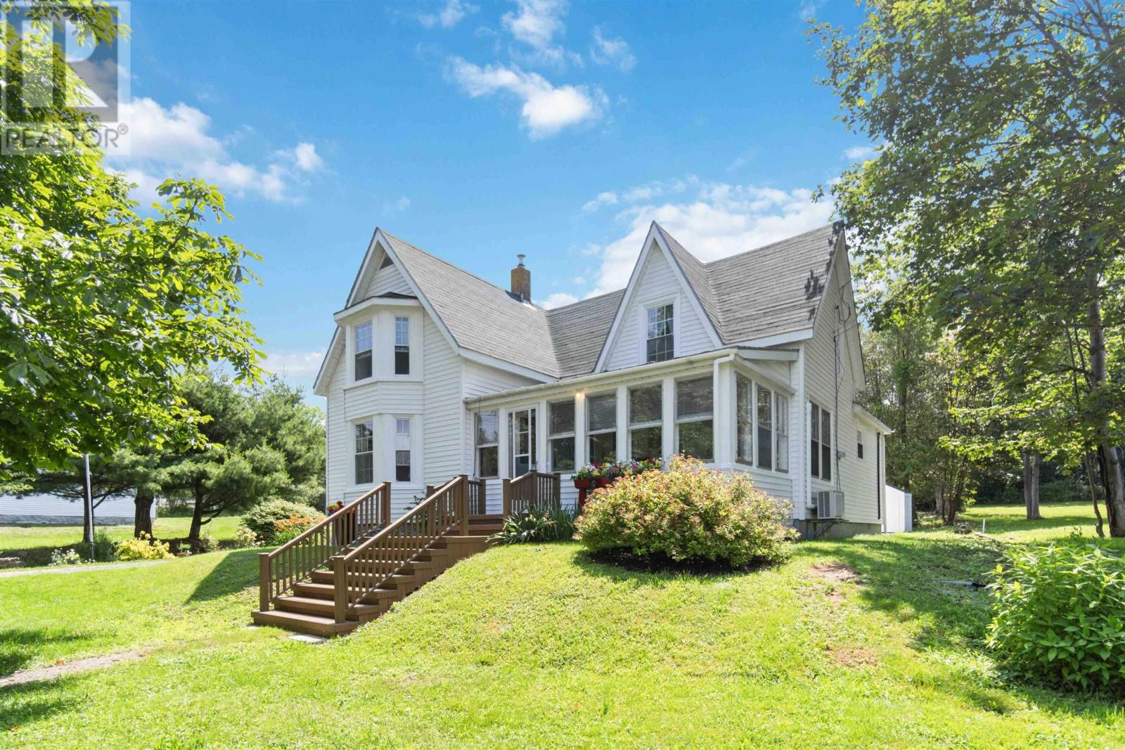 For sale 654 Highway 1, Smiths Cove, Nova Scotia B0S1S0 202314608 REALTOR.ca