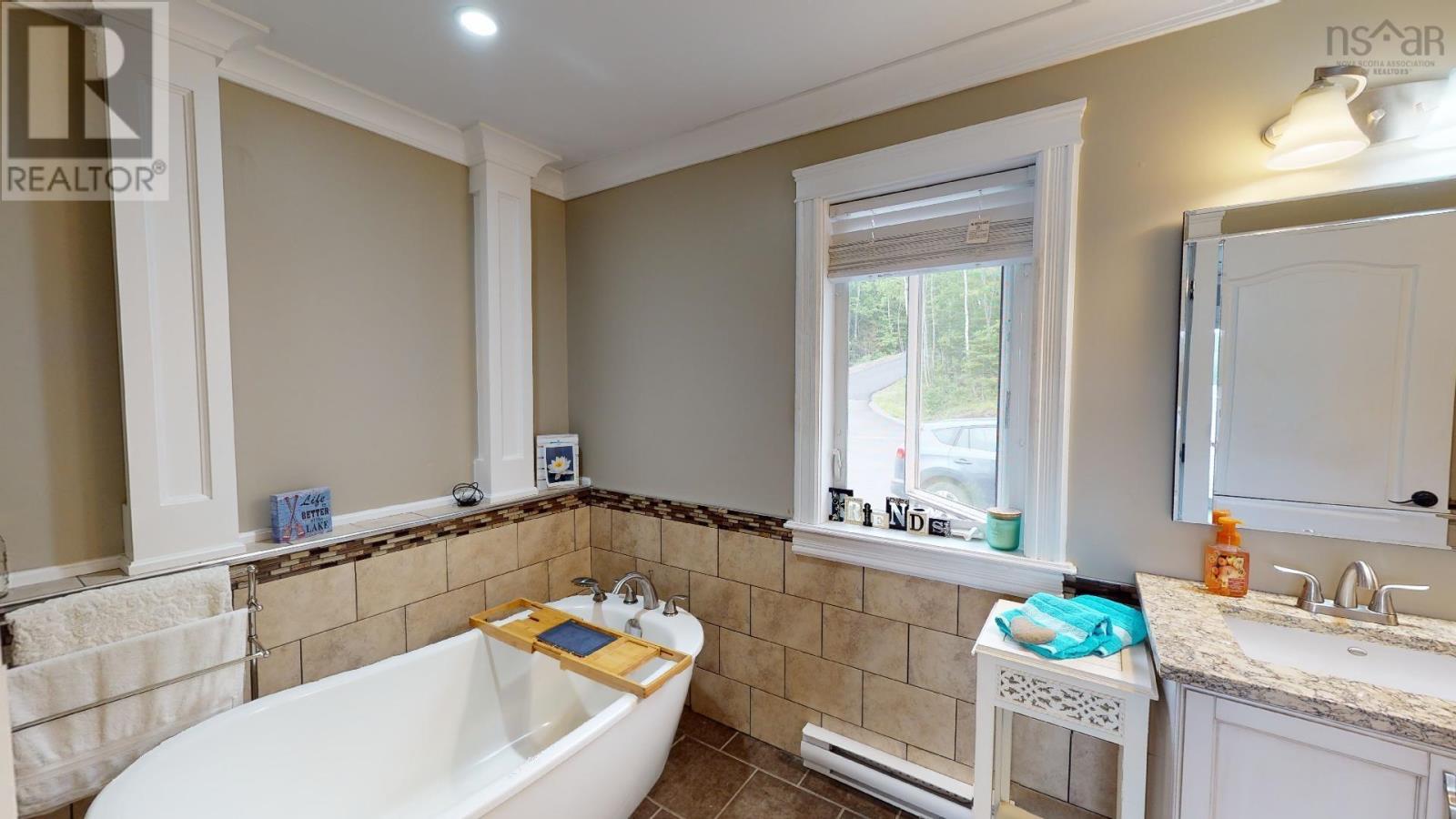 For sale 24 Hillside Crescent, Goshen, Nova Scotia B0W1W0 202215922