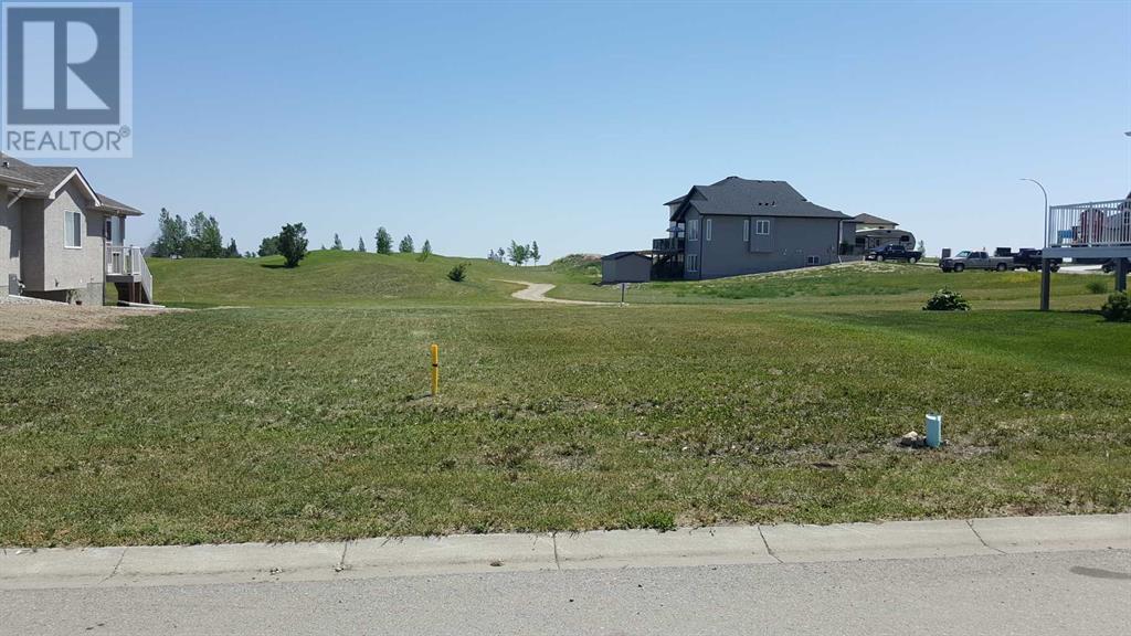 For sale 1404 Whispering Drive, Vulcan, Alberta T0L2B0 A2066416 REALTOR.ca