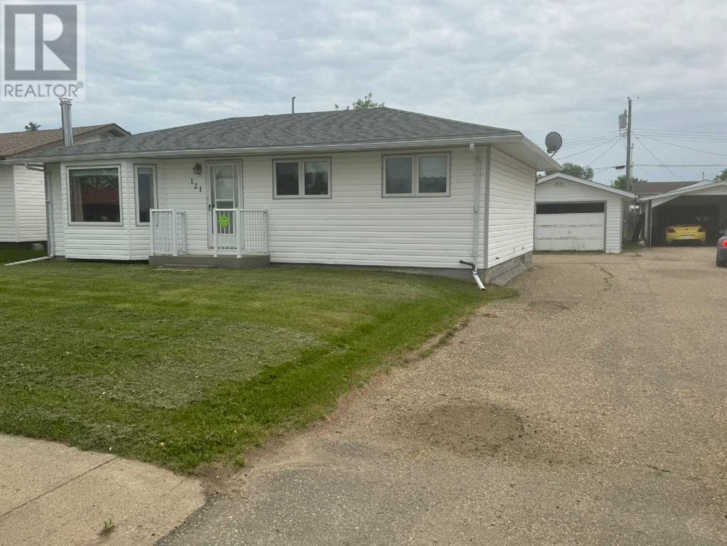 For sale 121 2 Avenue, Falher, Alberta T0H1M0 A2065965 REALTOR.ca