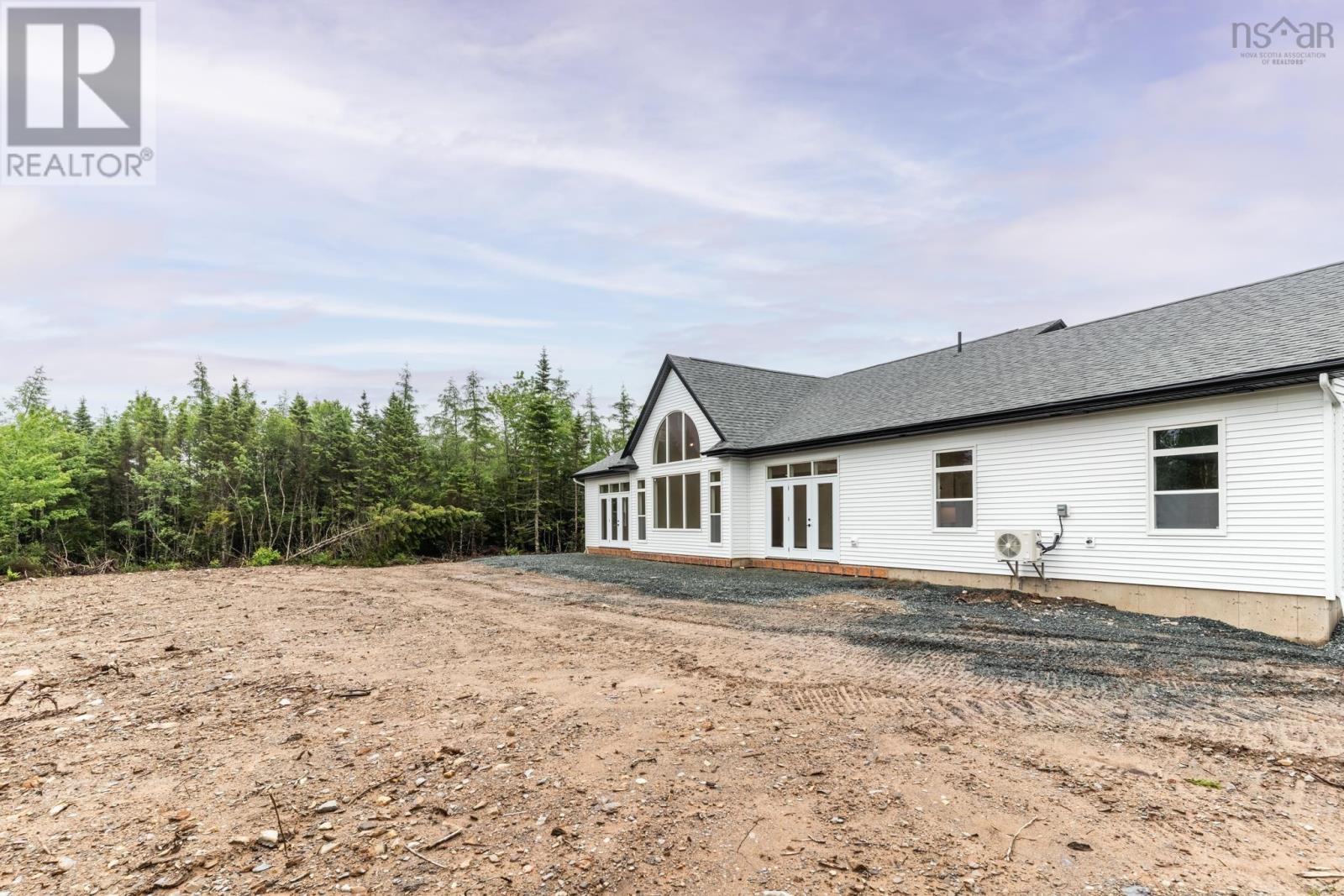 For sale 8 Hollywood Drive, West Porters Lake, Nova Scotia B3E1L3