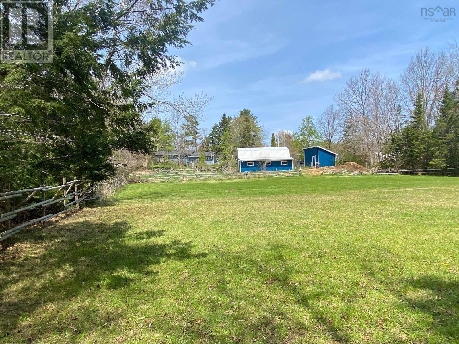 For sale 5516 2 Highway, Grand Lake, Nova Scotia B2T1B3 202314061