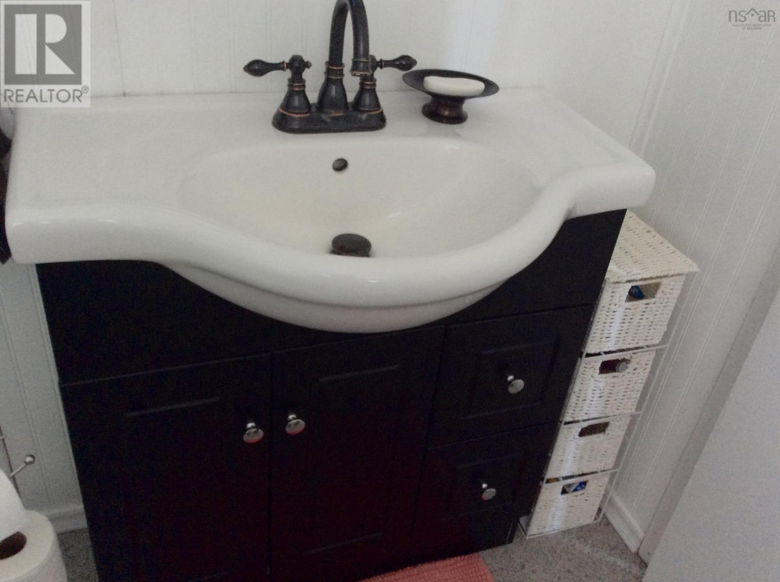 For sale 4522 Highway 16, Half Island Cove, Half Island Cove, Nova