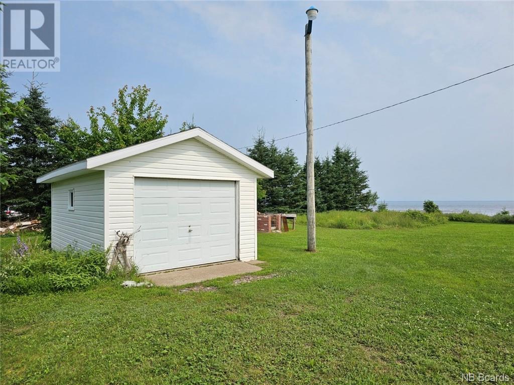 For sale 31 Ocean Avenue, Belledune, New Brunswick E8G0B5 NB089769