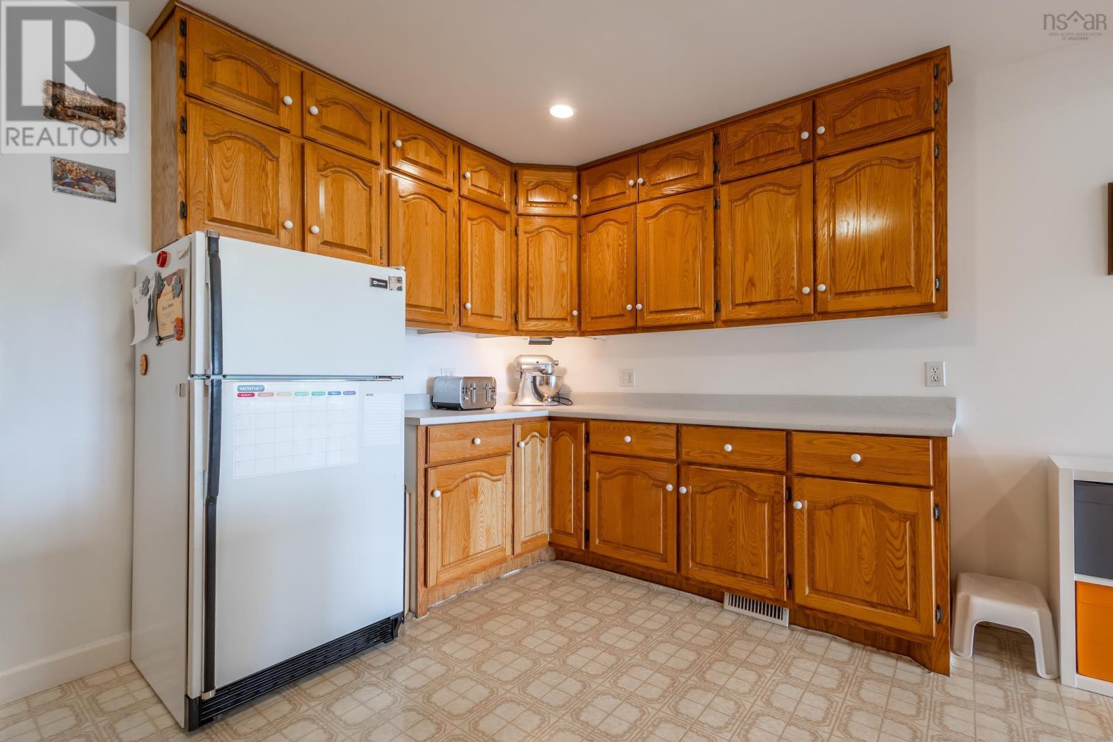 2516 Lingan Road, Lingan, Nova Scotia B1H5G4 REALTOR.ca