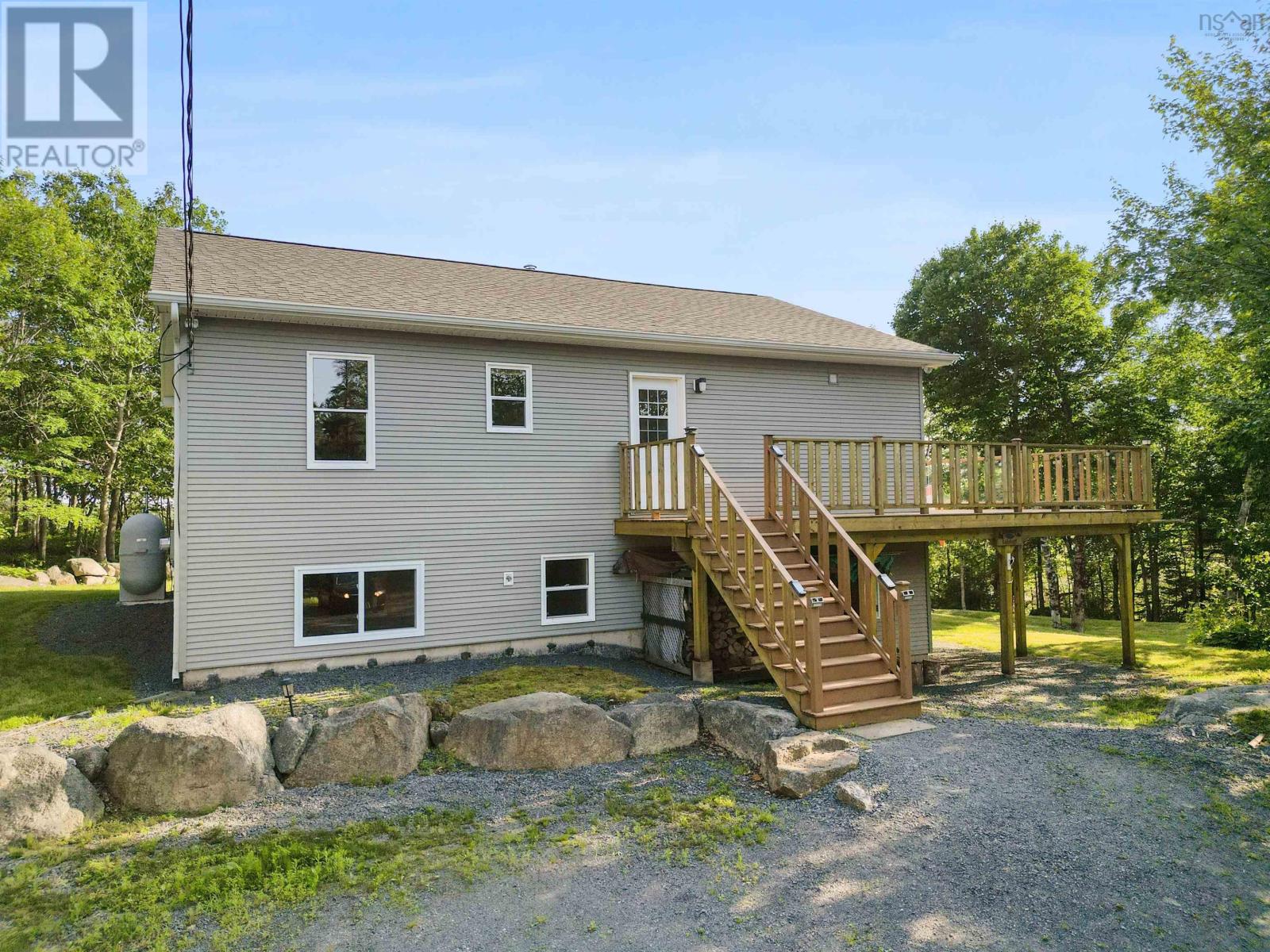 3033 St Margarets Bay Road, Timberlea, Nova Scotia B3T1H5 | REALTOR.ca