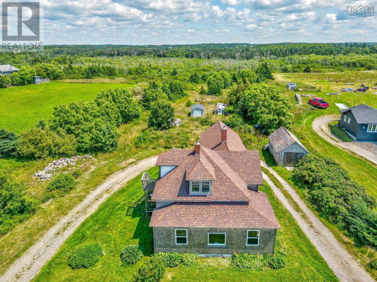 For sale 810 Highway 1, Comeauville, Nova Scotia B0W1Z0 202315327