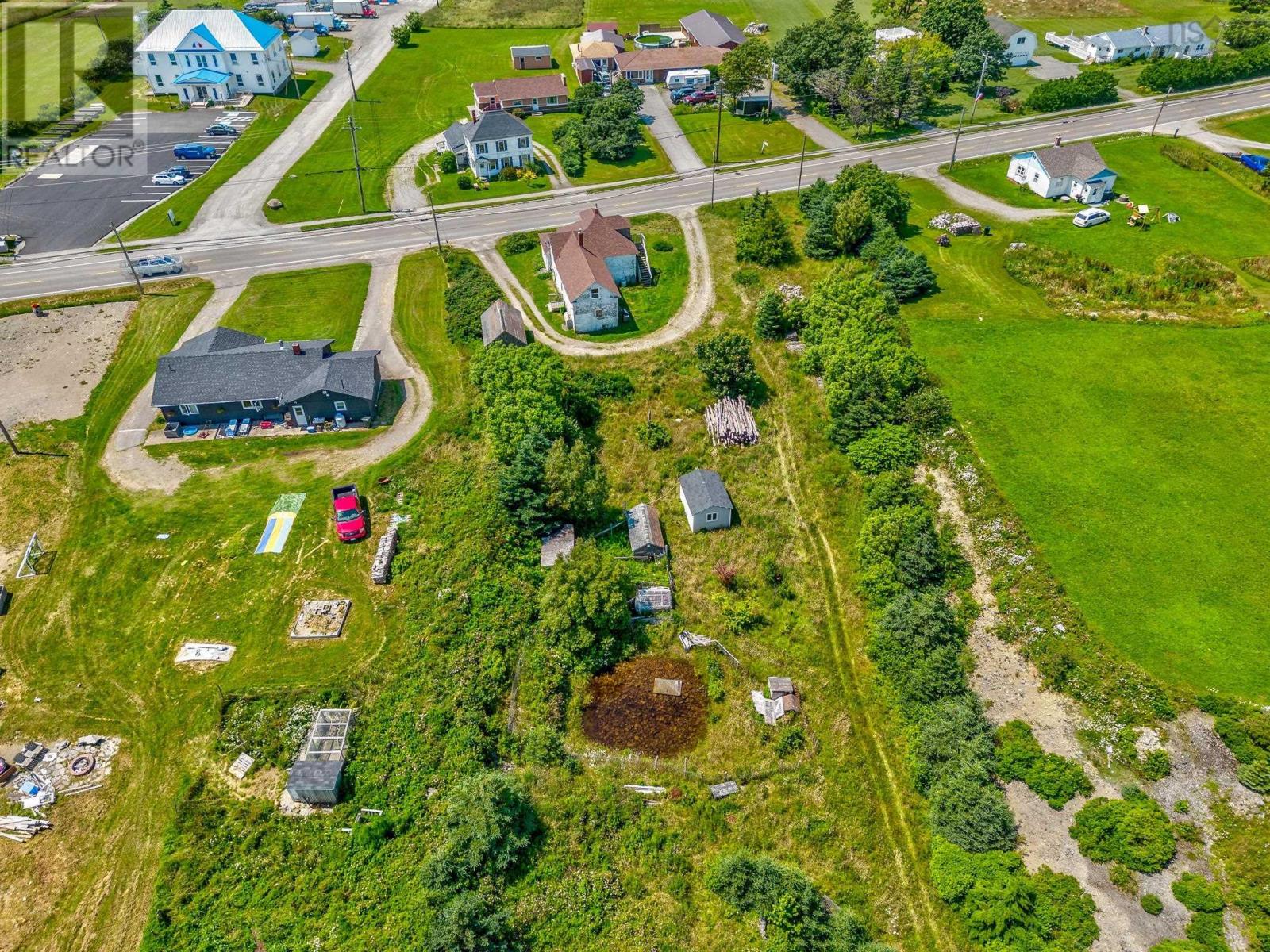 For sale 810 Highway 1, Comeauville, Nova Scotia B0W1Z0 202315327