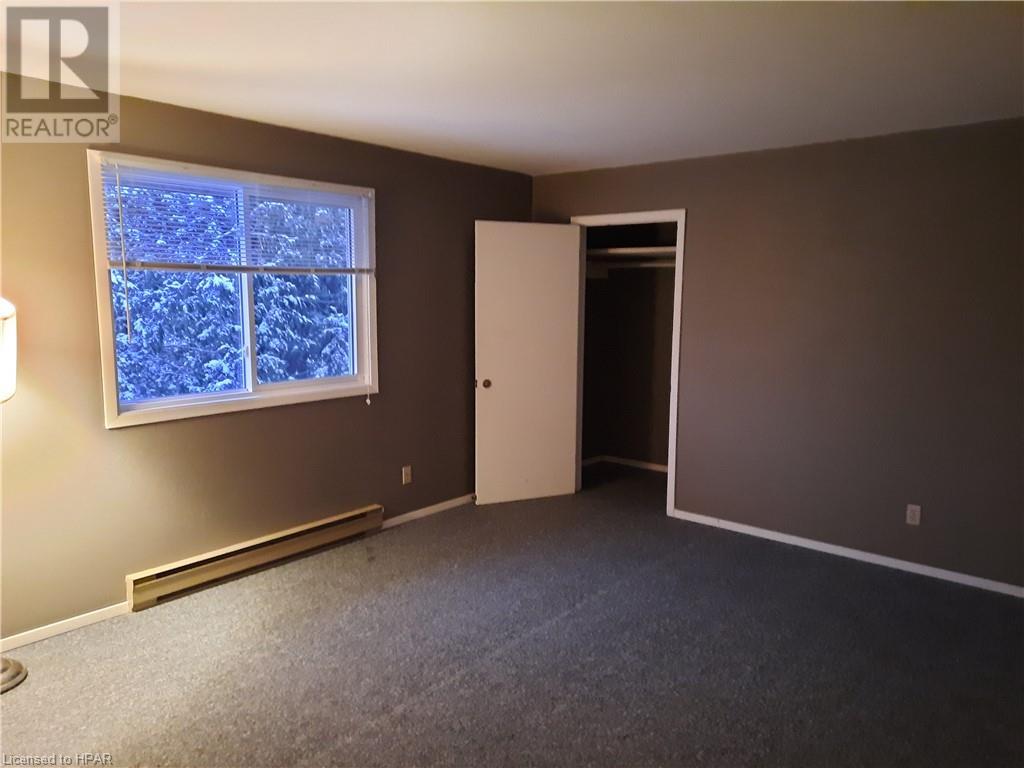 For sale 390 & 392 SHUTER Street, Wingham, Ontario N0G2W0 40459150 REALTOR.ca