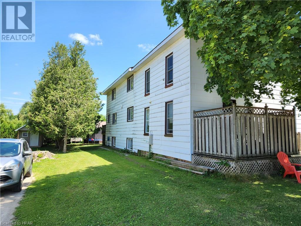 For sale 390 & 392 SHUTER Street, Wingham, Ontario N0G2W0 40459150 REALTOR.ca
