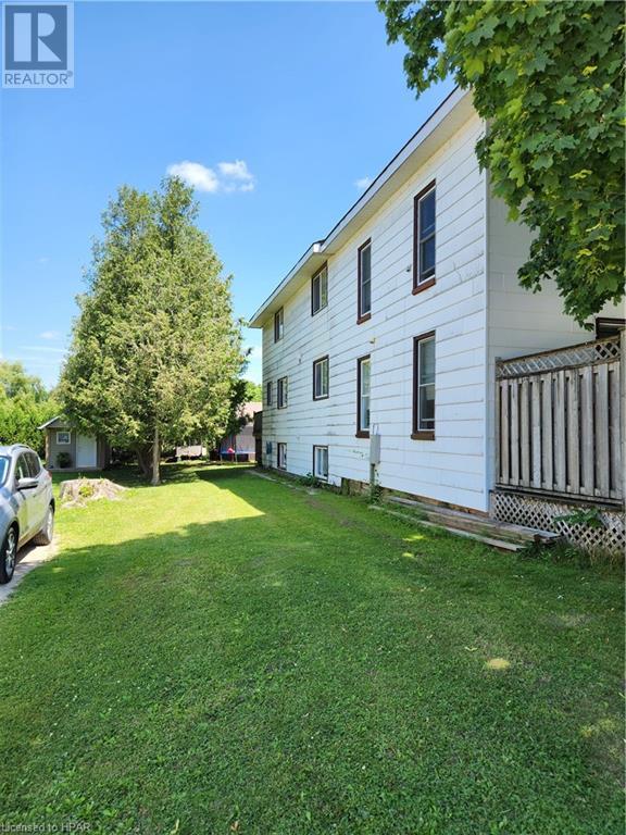 For sale 390 & 392 SHUTER Street, Wingham, Ontario N0G2W0 40459150 REALTOR.ca