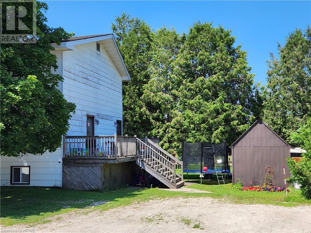 For sale 390 & 392 SHUTER Street, Wingham, Ontario N0G2W0 40459150 REALTOR.ca