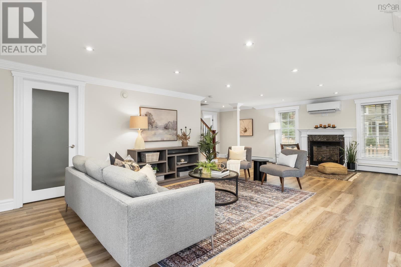 For sale 650 Shore Drive, Bedford, Nova Scotia B4A2E1 202315862