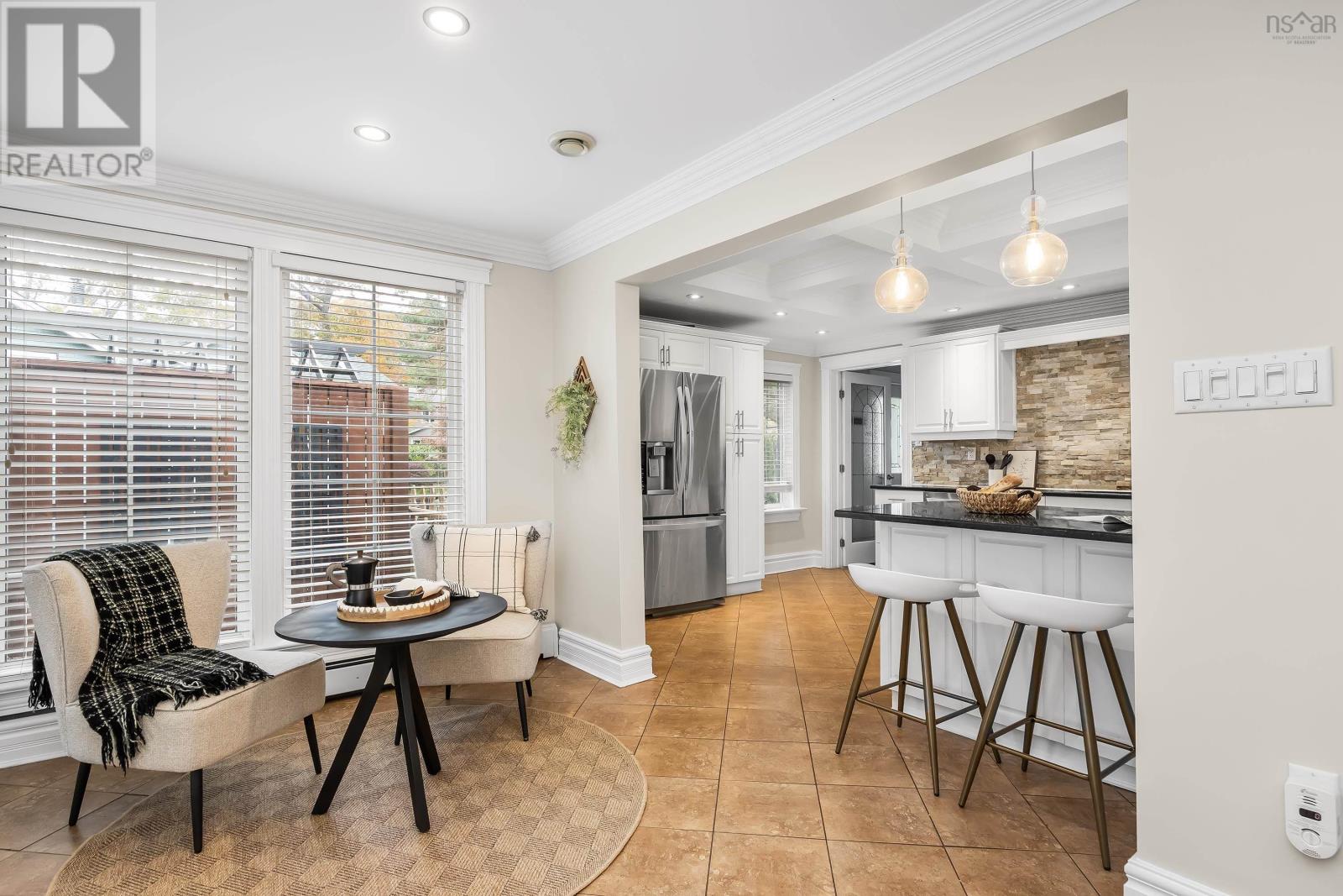 For sale 650 Shore Drive, Bedford, Nova Scotia B4A2E1 202315862