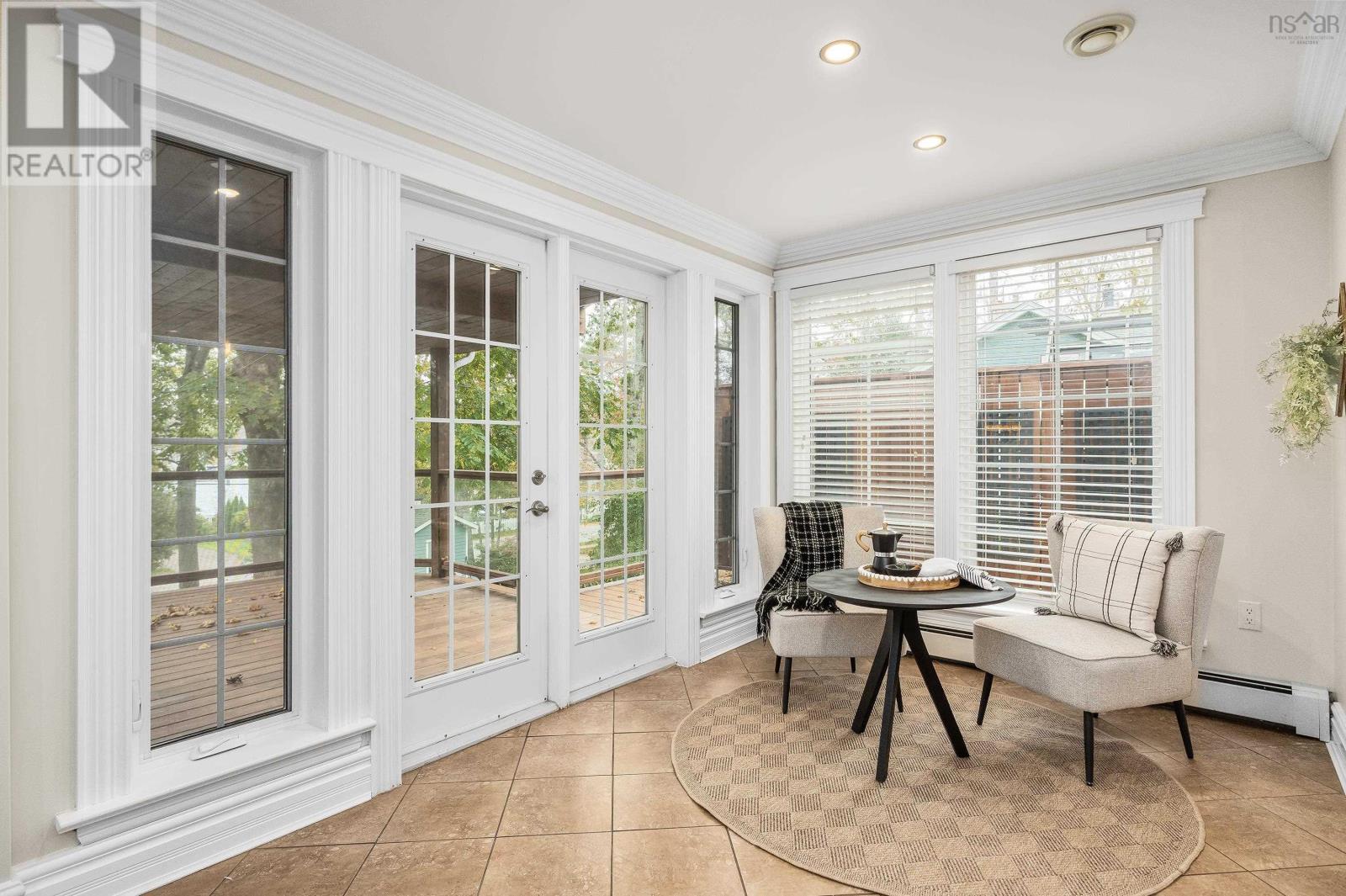 For sale 650 Shore Drive, Bedford, Nova Scotia B4A2E1 202315862