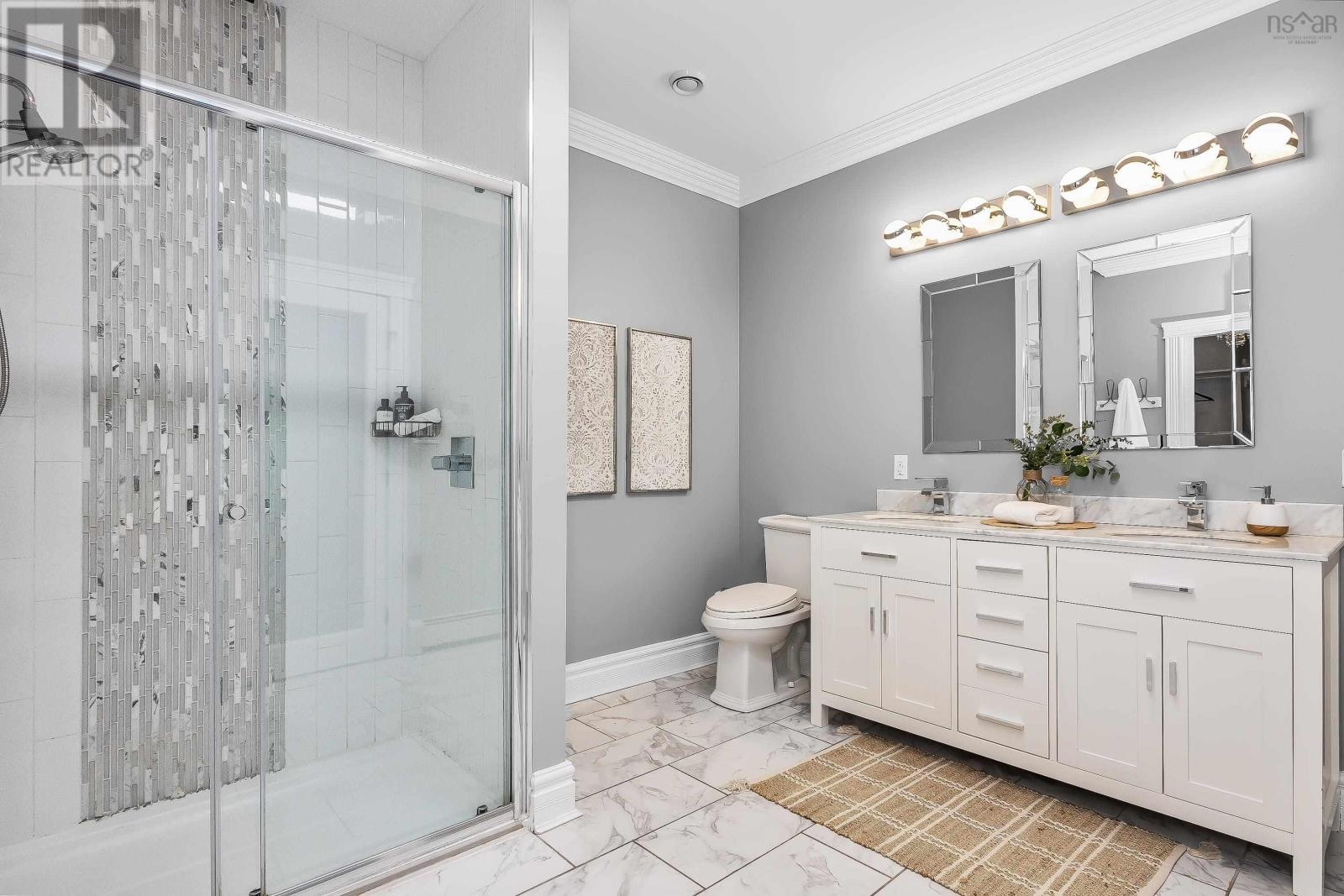 For sale 650 Shore Drive, Bedford, Nova Scotia B4A2E1 202315862