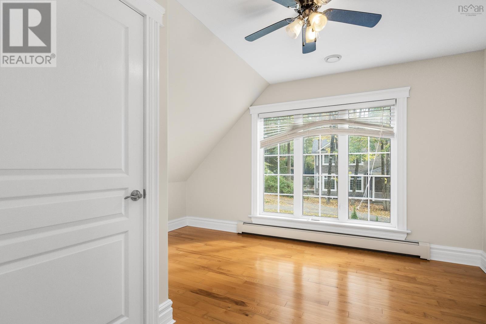 For sale 650 Shore Drive, Bedford, Nova Scotia B4A2E1 202315862