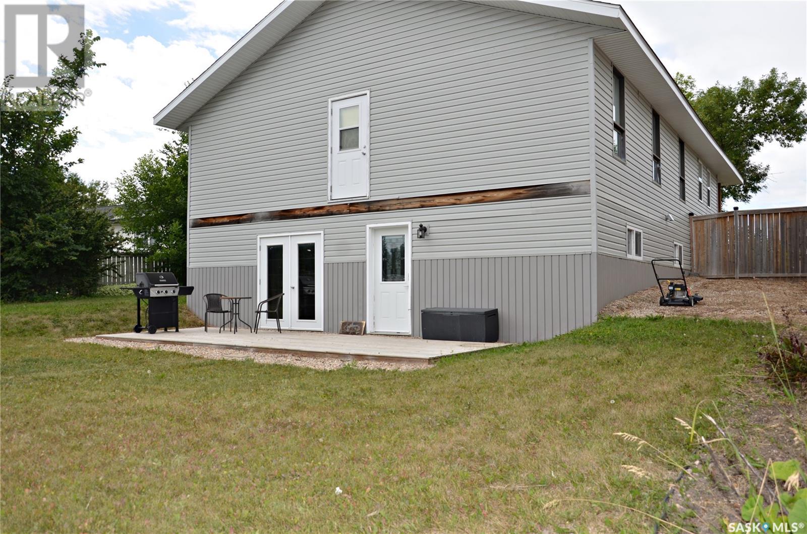 For sale 314 Main STREET, Raymore, Saskatchewan S0A3J0 SK939581