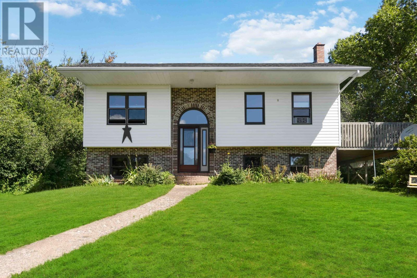 For sale 88 Church Street, Digby, Nova Scotia B0V1A0 202316243