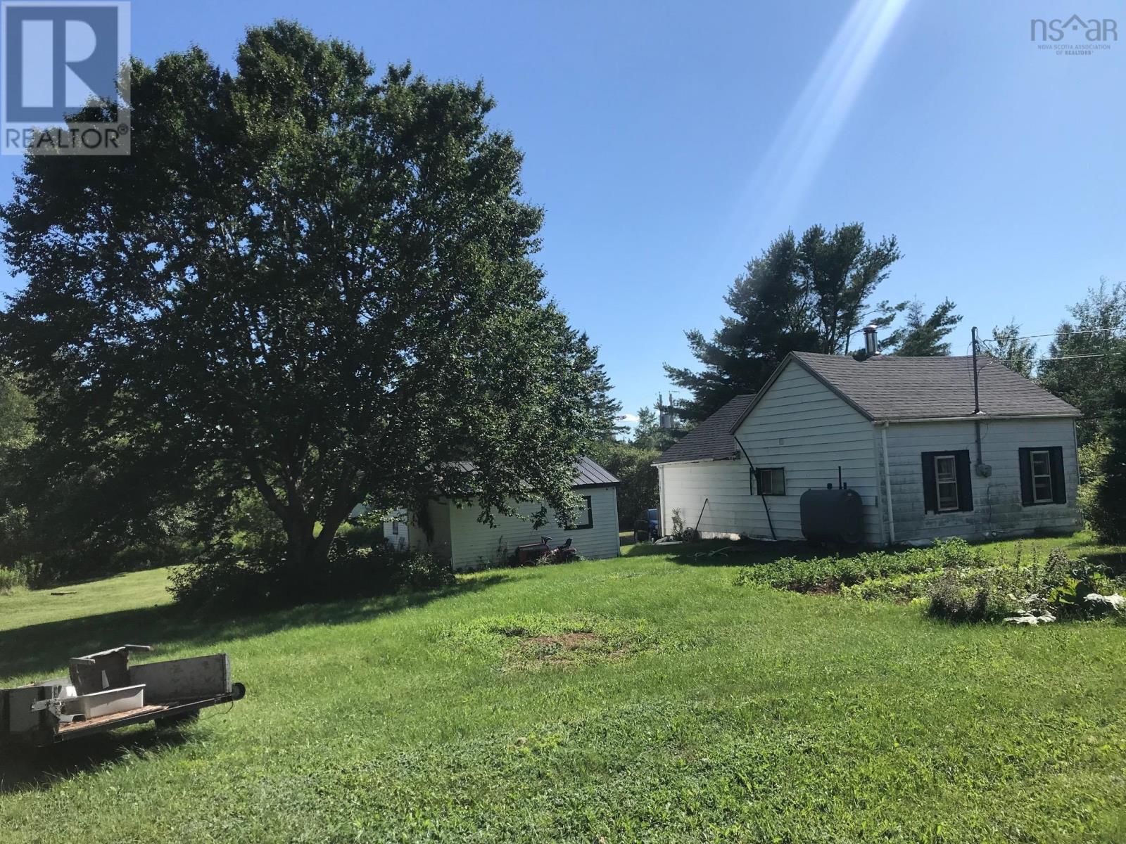 For sale 1602 Belmont Road, Belmont, Nova Scotia B0M1G0 202316250