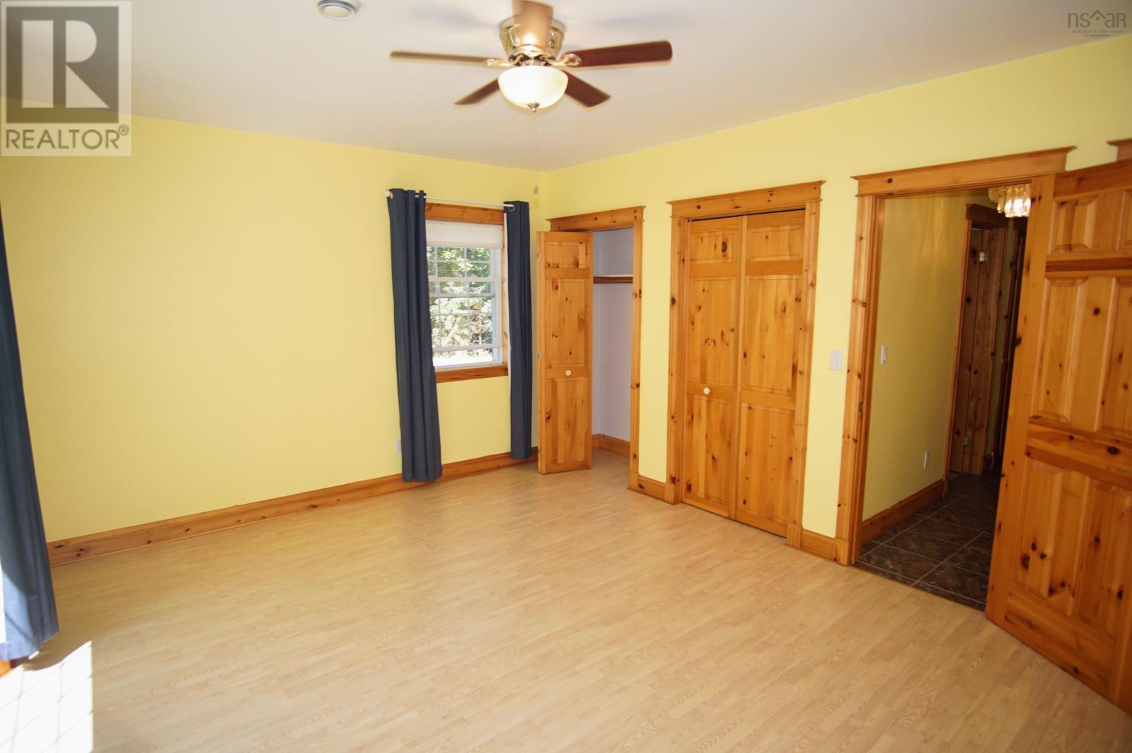 For sale 13 Lakeside Road, Beaverdam Lake, Nova Scotia B0T1W0