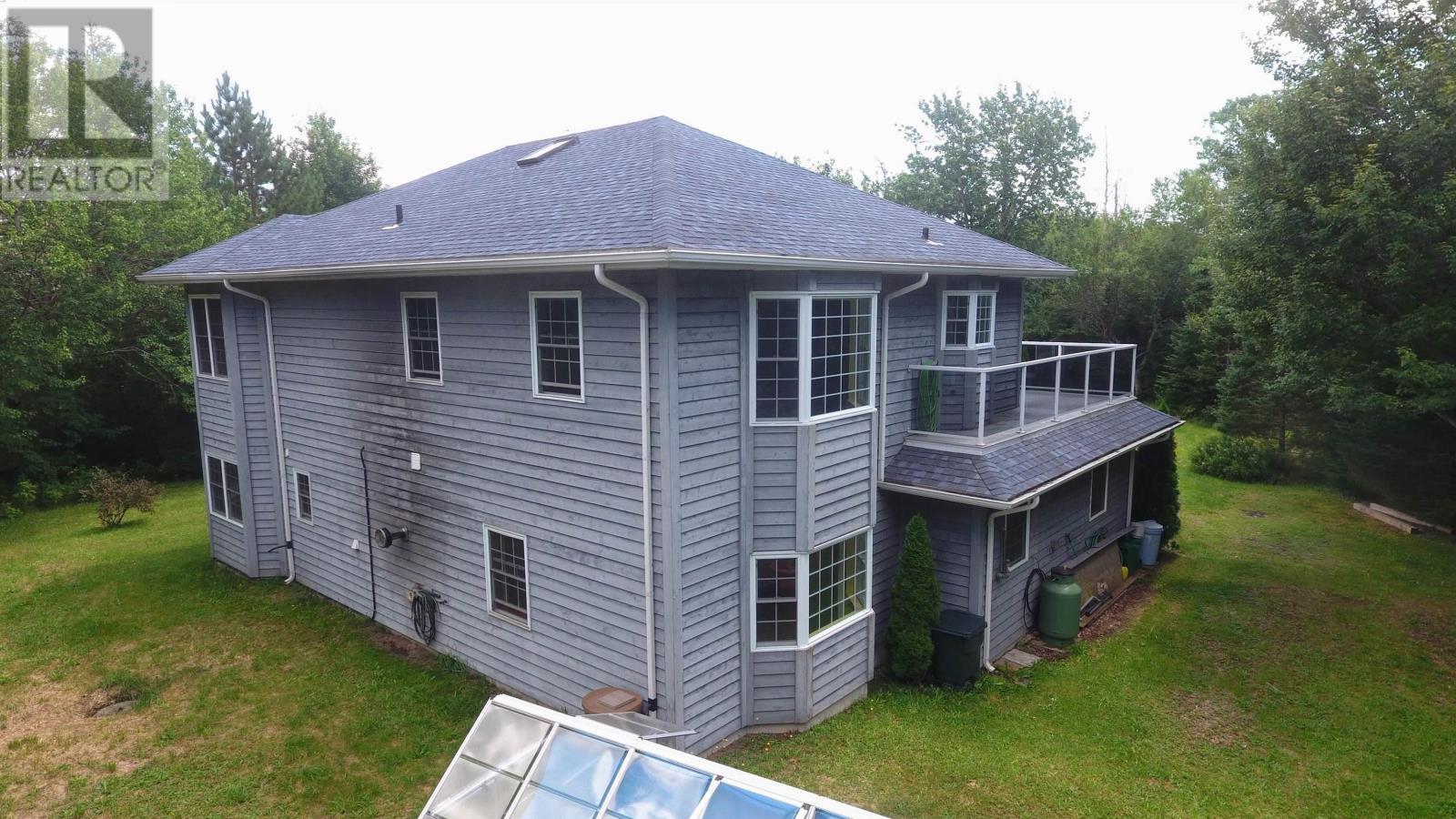 For sale 13 Lakeside Road, Beaverdam Lake, Nova Scotia B0T1W0