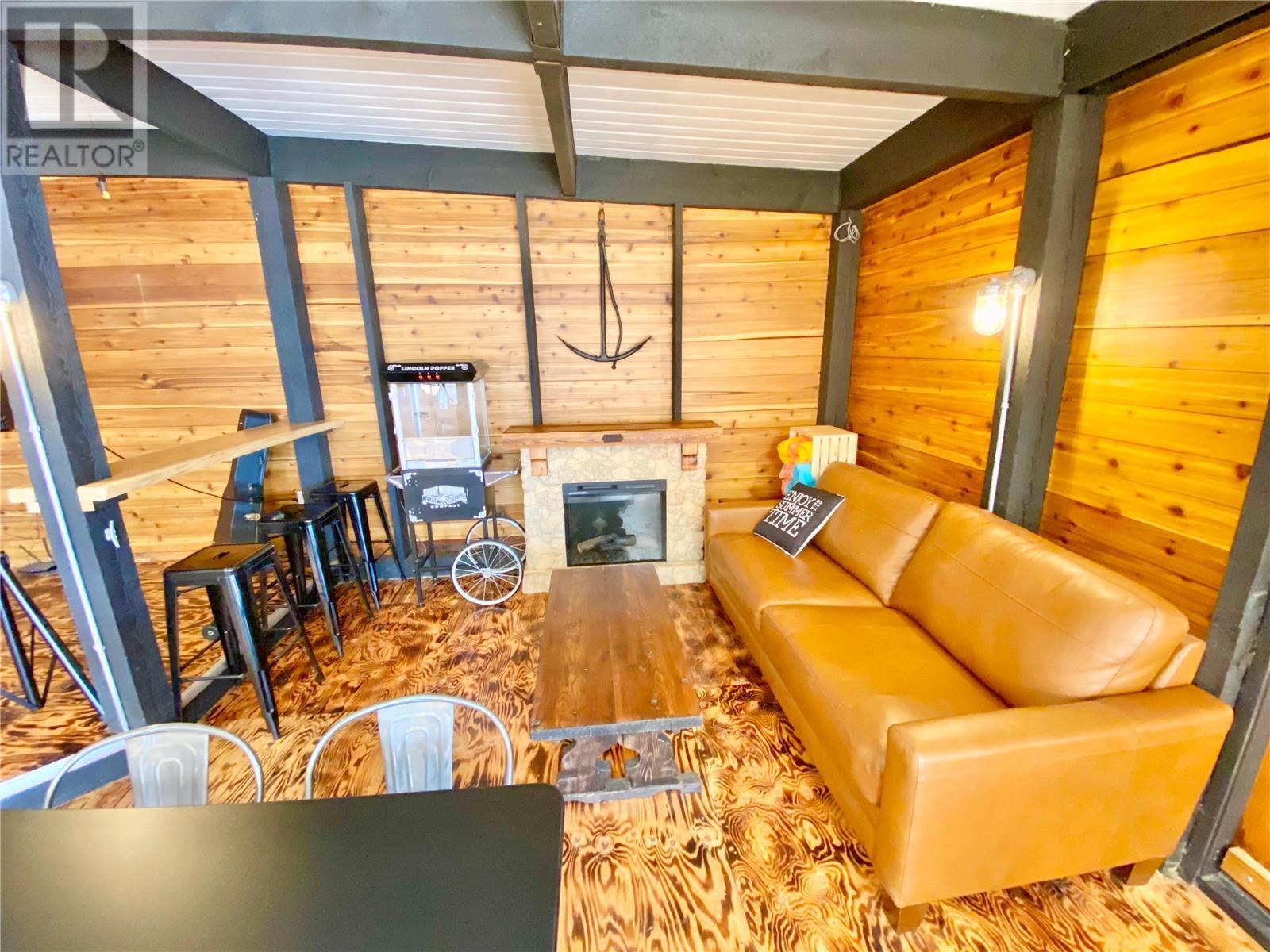 For sale 1294/1296 Daniels Road, Seymour Arm, British Columbia V0E2C2