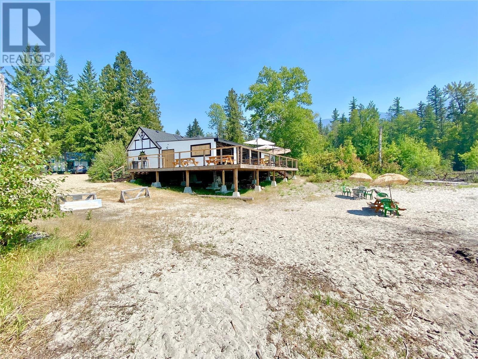 For sale 1294/1296 Daniels Road, Seymour Arm, British Columbia V0E2C2