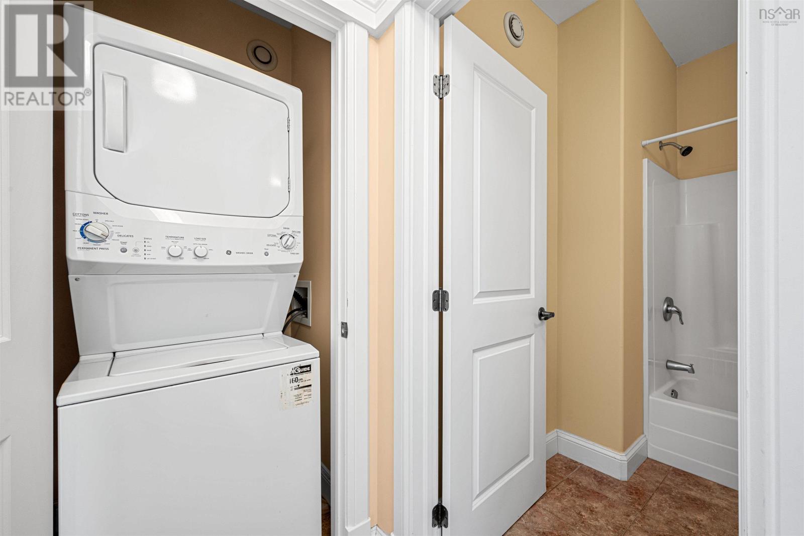 For sale 146 Ballybunion Run, Hammonds Plains, Nova Scotia B4B0E7