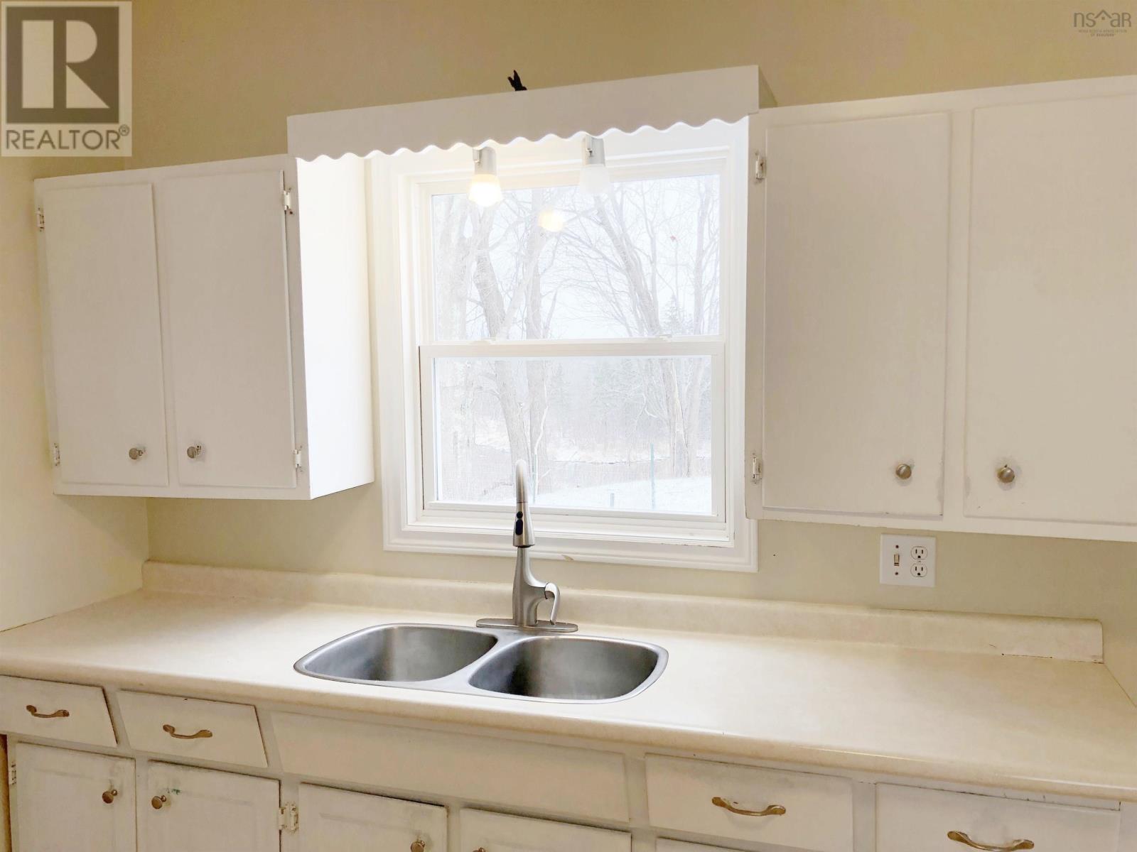 For sale 178 Pleasant Street, Melvern Square, Nova Scotia B0P1R0