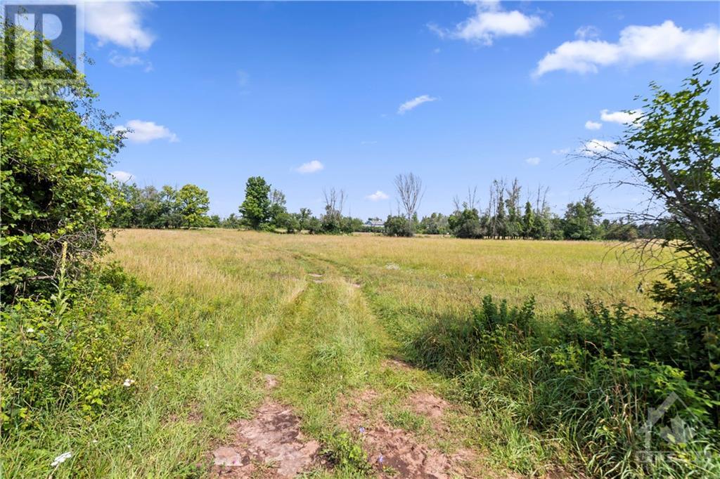 For sale 00 DRUMMOND ROAD, Almonte, Ontario K0A1A0 1354816 REALTOR.ca
