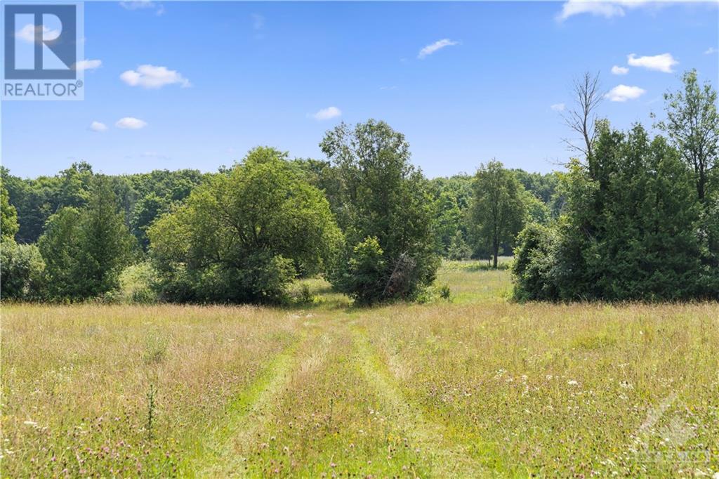 For sale 00 DRUMMOND ROAD, Almonte, Ontario K0A1A0 1354816 REALTOR.ca