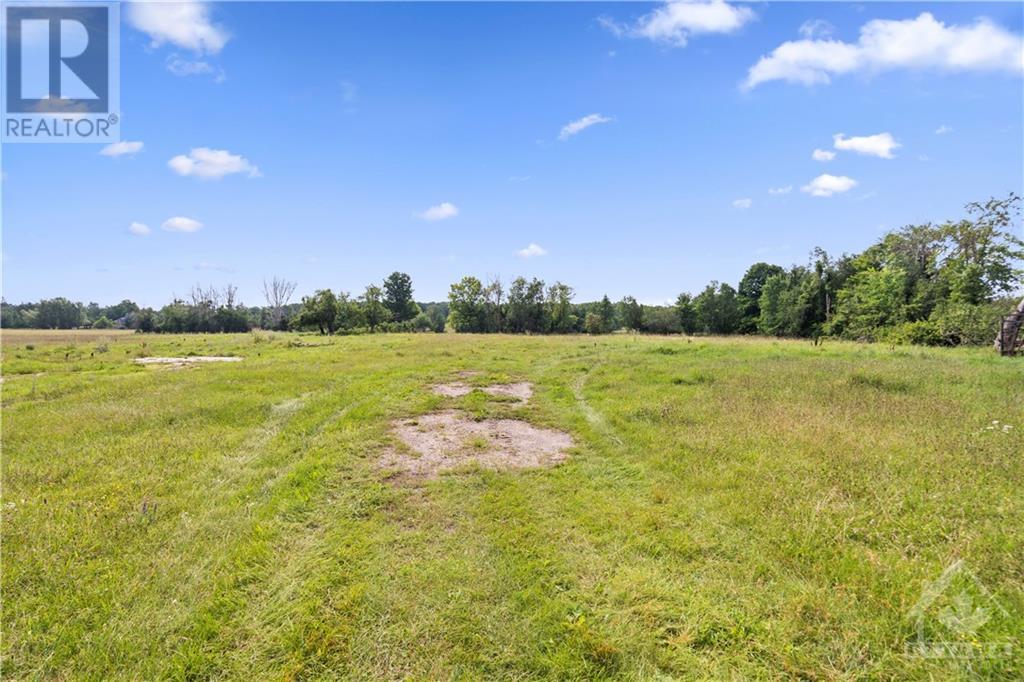 For sale 00 DRUMMOND ROAD, Almonte, Ontario K0A1A0 1354816 REALTOR.ca