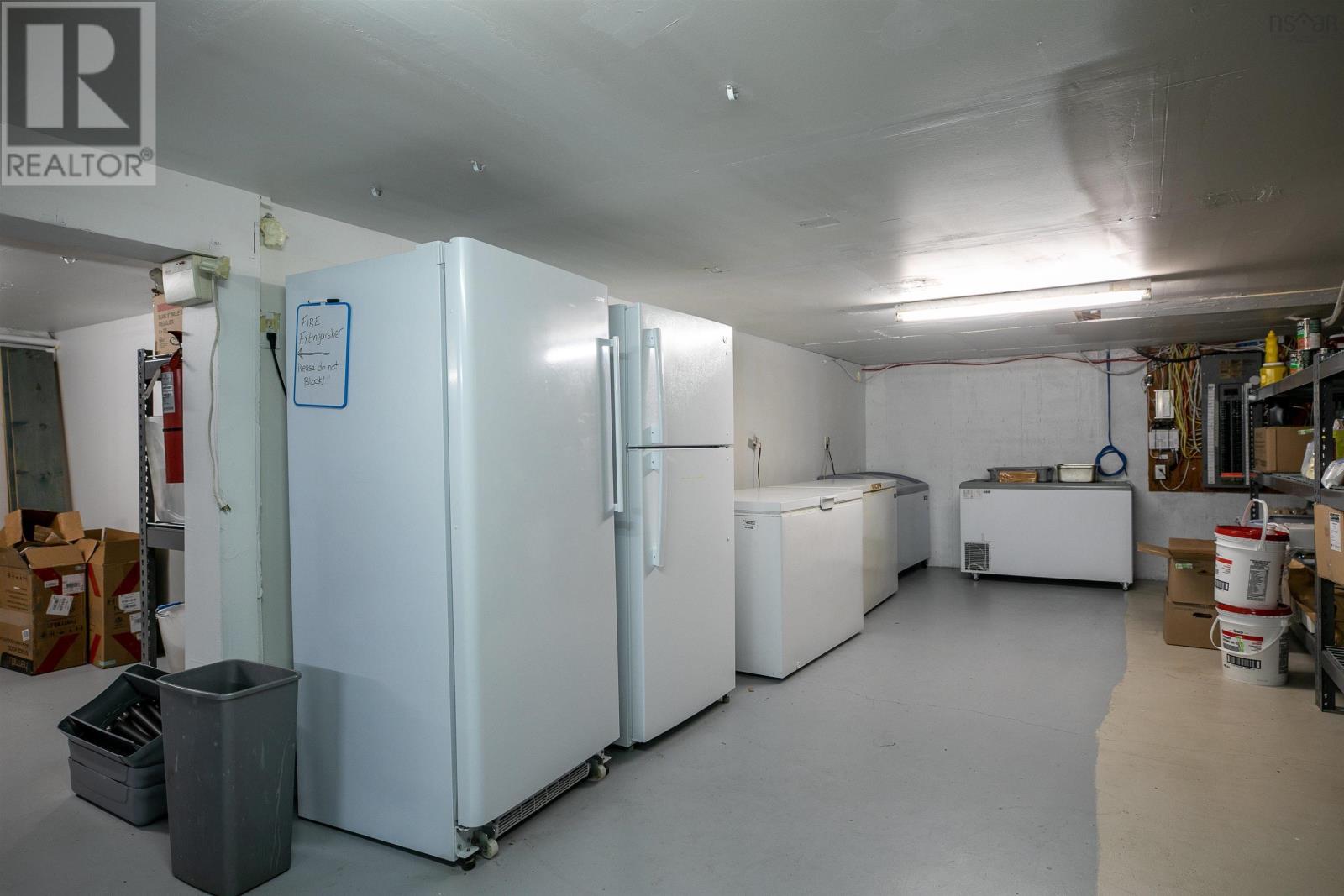 For sale 9 Firehall Road, Blandford, Nova Scotia B0J1T0 202316805