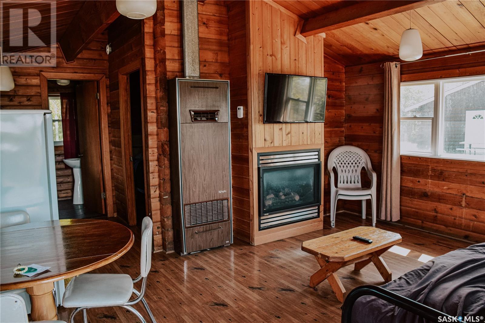 For sale 100 Kenosee DRIVE, Moose Mountain Provincial Park