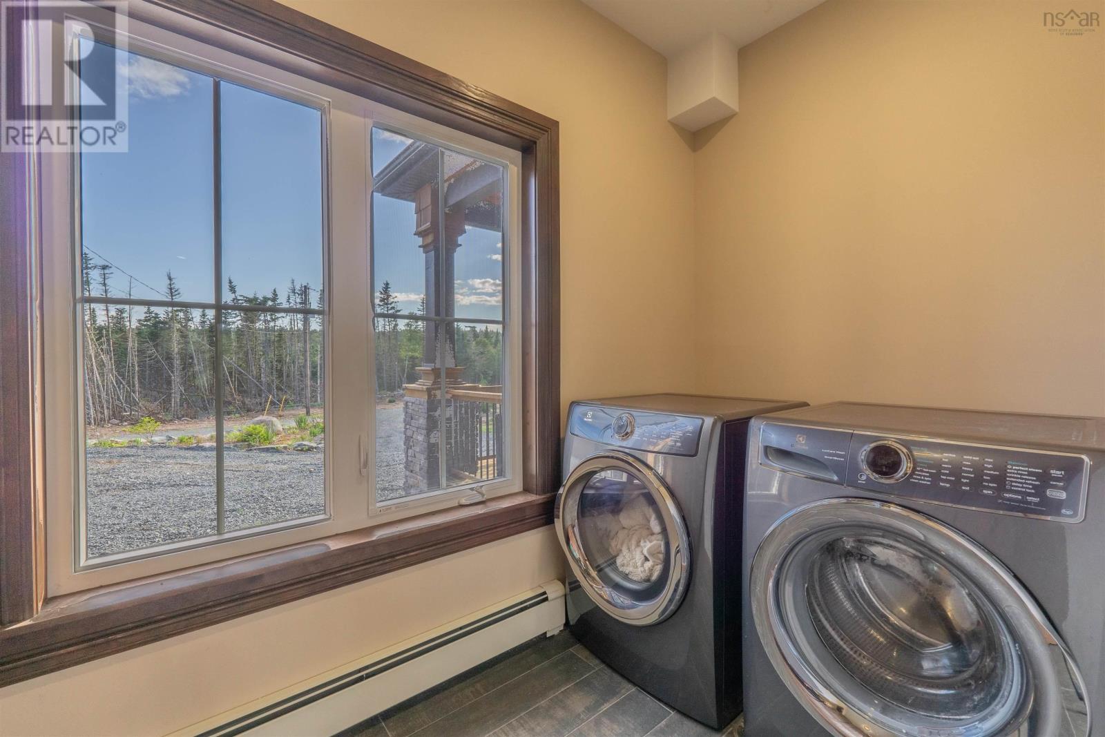 For sale 3993 Clam Harbour Road, Clam Bay, Nova Scotia B0J2L0