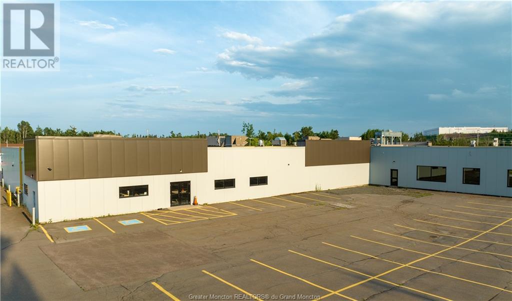 For sale 555 Mapleton, Moncton, New Brunswick E1G2K5 M154542