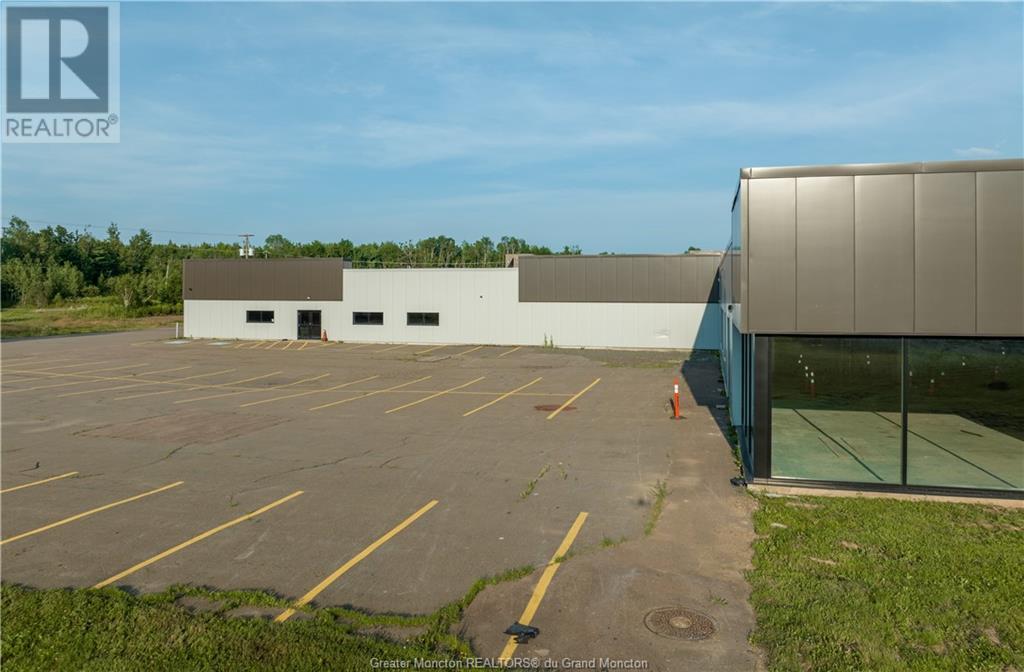 For sale 555 Mapleton, Moncton, New Brunswick E1G2K5 M154542