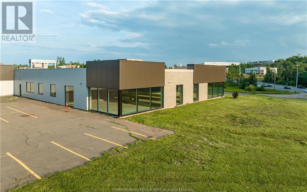 For sale 555 Mapleton, Moncton, New Brunswick E1G2K5 M154542